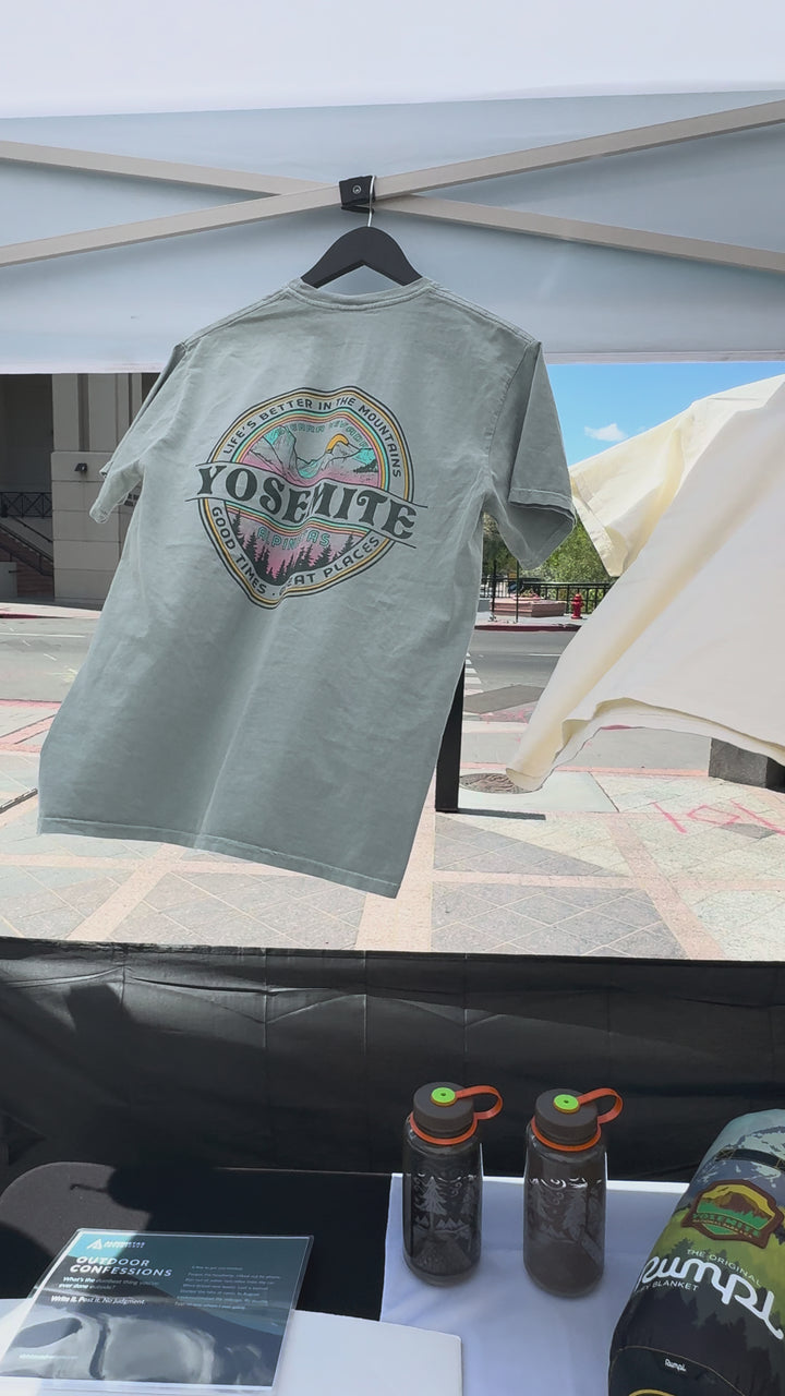 Alpinistas Yosemite Heritage Tee